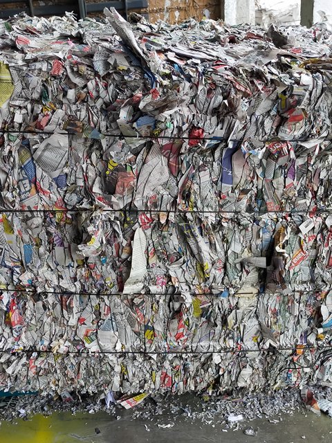 Asre Kağıt Geri Dönüşüm Toplama İstasyonu