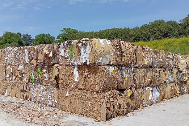 Asre Kağıt Geri Dönüşüm Toplama İstasyonu